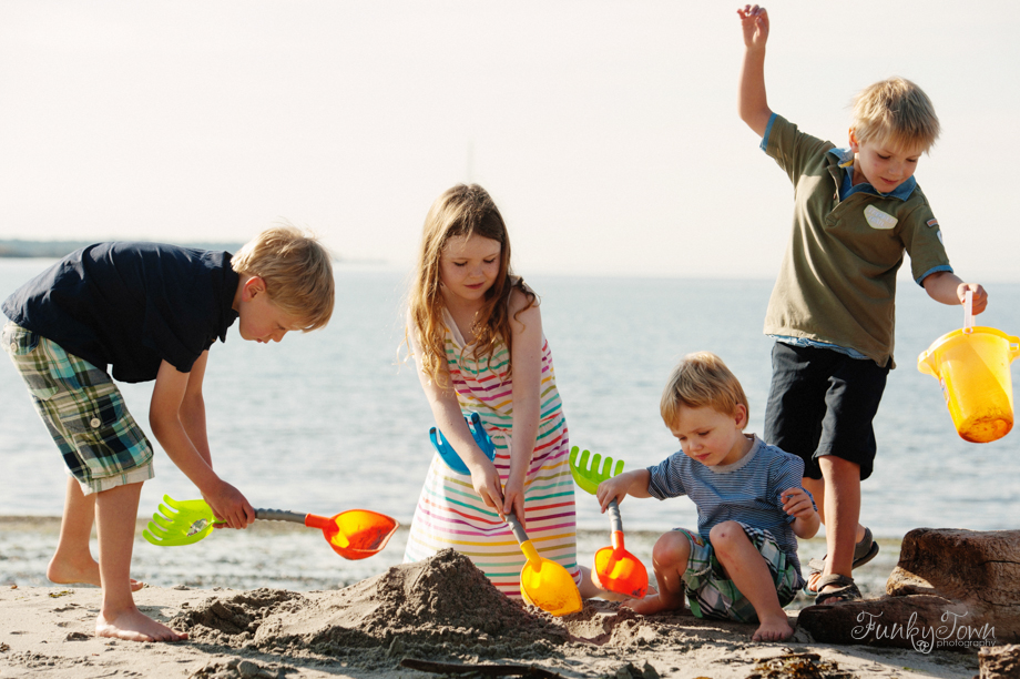 Family Portraits Beach Vacation Family Reunion Victoria BC