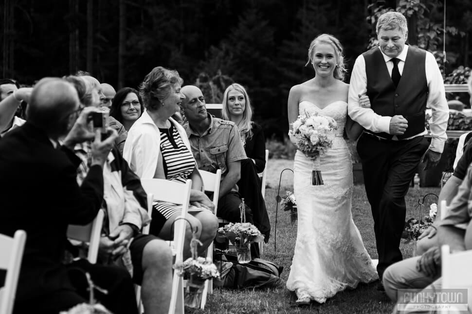 wedding photography Shawnigan Lake