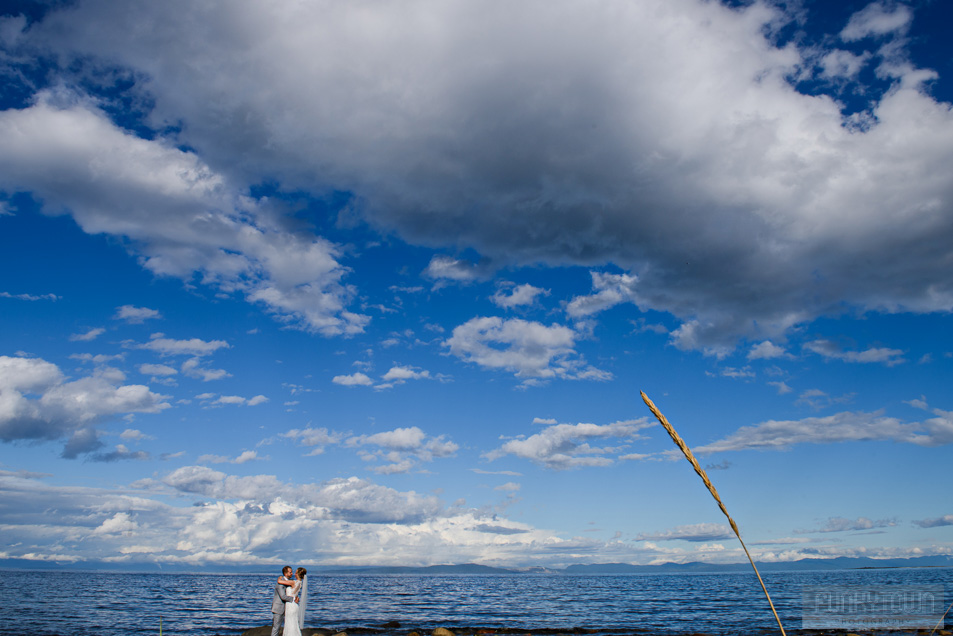 Kingfisher Lodge WEdding Photographer Courtenay