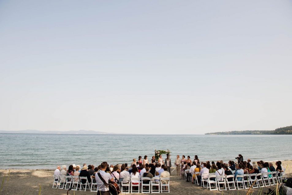 Victoria BC Cadboro Bay The Beach House Wedding by @funkytownphotography Same sex wedding LGBTQ