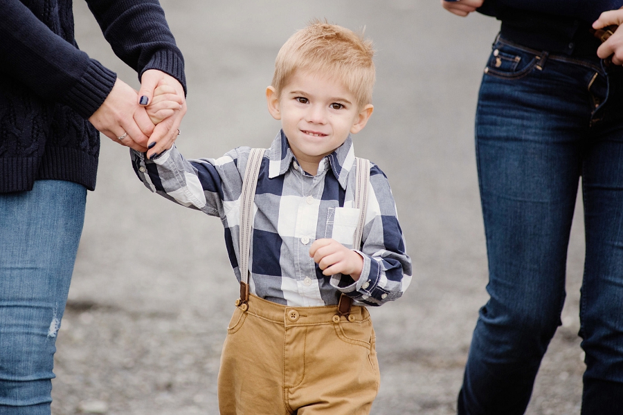 Natural and candid family portraits at Fort Rod Hill in Victoria British Columbia by photographer Christina Craft.