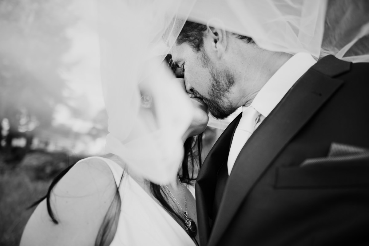 Veil shot wedding photographer black and white