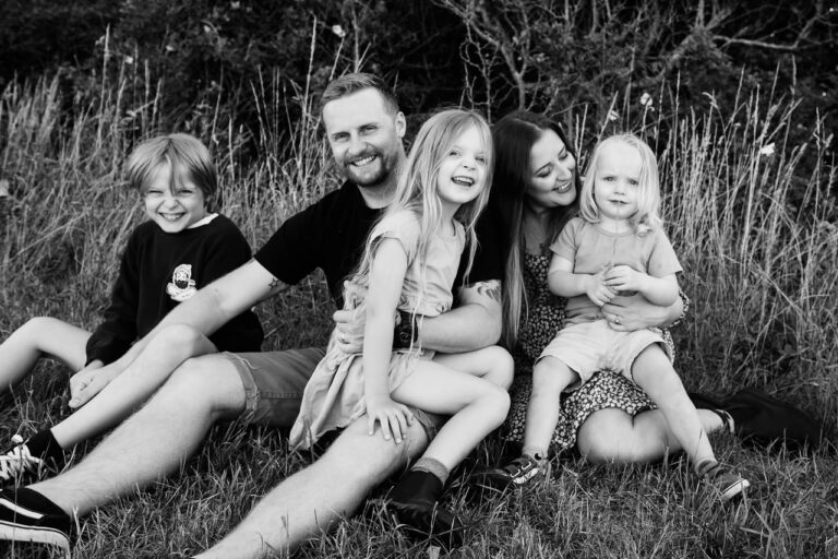 Mini session family portrait Macaualy Point Park Victoria British Columbia