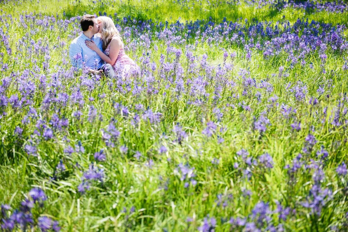 Engagement Proposal Photography in Victoria BC at Beacon Hill Park